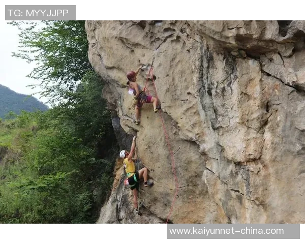 南京攀岩队创新阵地战术探索助力竞技水平提升与团队协作发展 南京攀岩队创新阵地战术探索助力竞技水平提升与团队协作发展